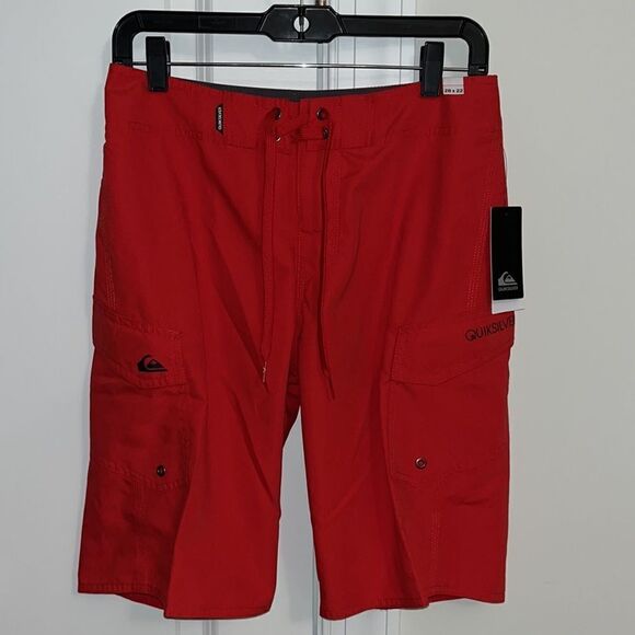 New with tags Red Manic 22 Quiksilver water men’s surf board shorts 28 small - Picture 1 of 6
